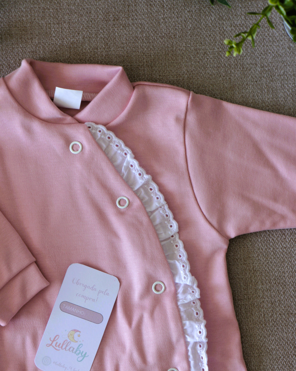 Babygrow algodão com renda
