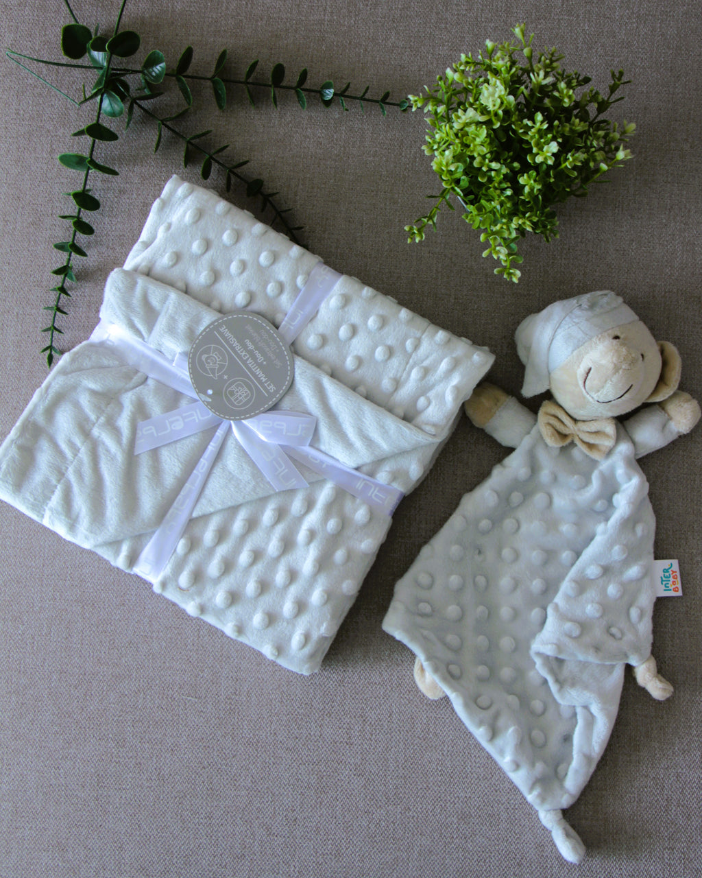 Conjunto manta + doudou urso