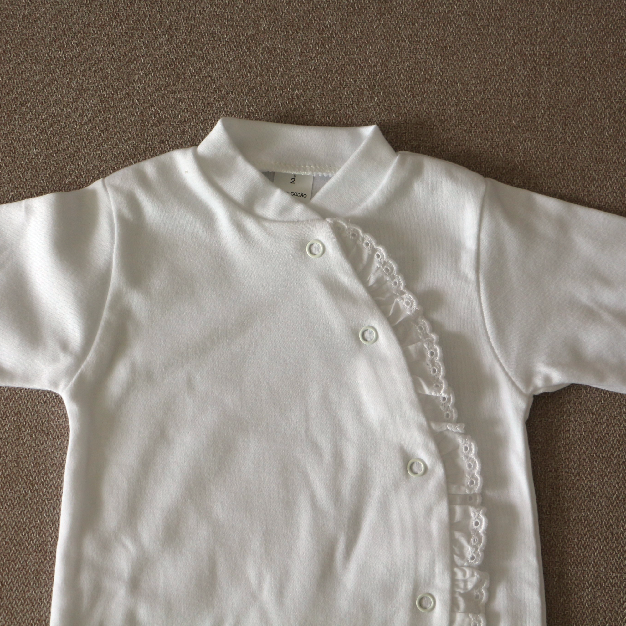 Babygrow algodão com renda