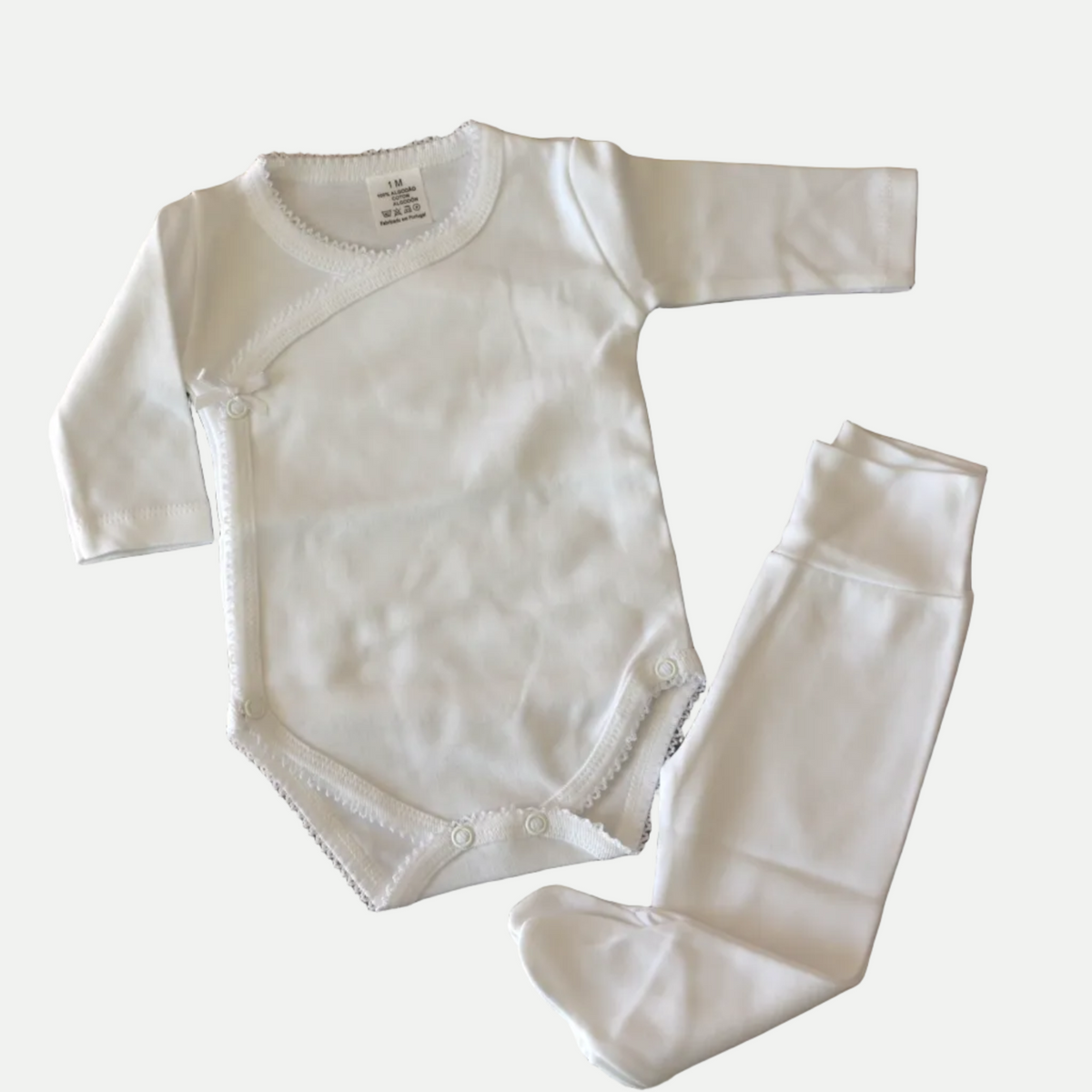 Conjunto Body com Laçinho e Calça