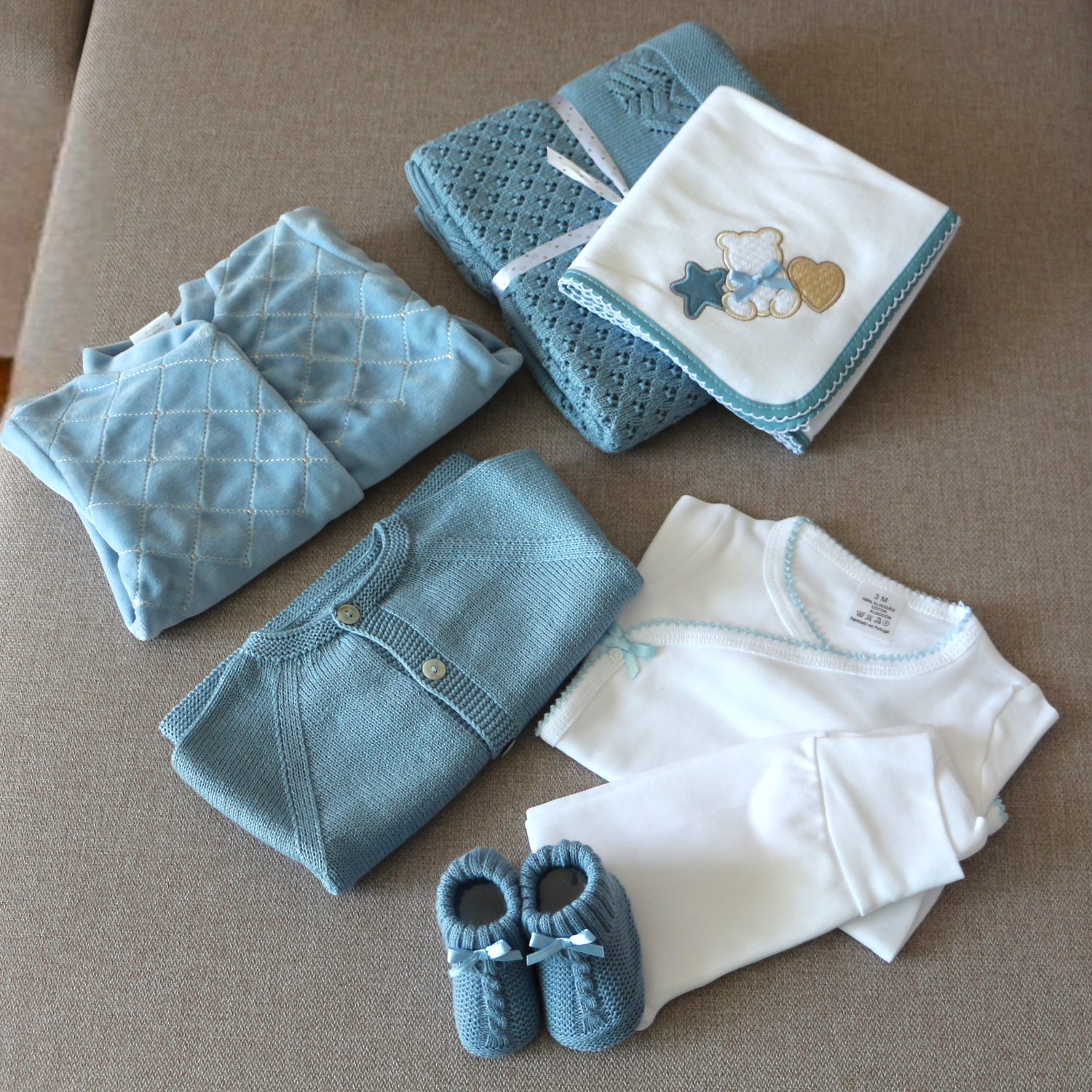 Lullaby box - Azul cobalto - 7 artigos